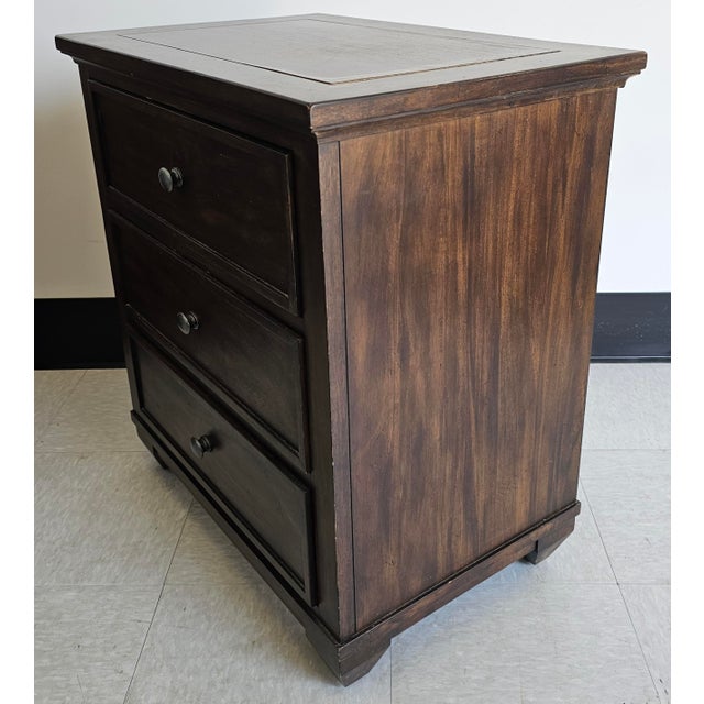 Early 21st Century Pair Ethan Allen Reeves Collection Bedside Chests Nightstands For Sale - Image 5 of 12