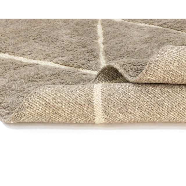 Early 21st Century Hand-Knotted Wool Premium Rug by Azele Studio For Sale - Image 5 of 10