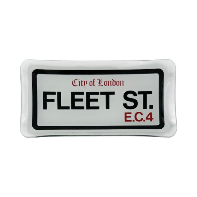 Late 20th Century Vintage City of London Fleet Street e.c.4 Glass Ashtray Catchall Dish For Sale - Image 5 of 9