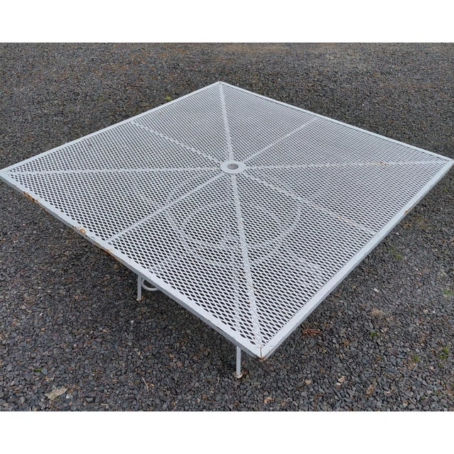 Metal Vintage Patio Set Attributed to Salterini, 5 Pieces For Sale - Image 7 of 13