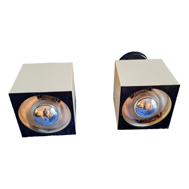 Vintage Adjustable Wall Lamps with Cream White Cube-Shaped Plastic Housing, Black Plastic Cover and Mount, 1970s, Set of 2 For Sale