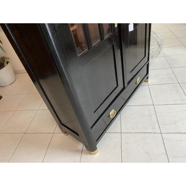 Black Art Nouveau Display Cabinet in Glass, 1920s For Sale - Image 8 of 11