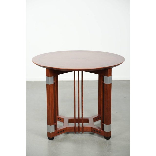 We are offering this beautiful round Schuitema Art Deco side/coffee table from the Decoforma series. This round Art Deco...