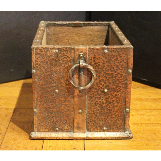 Late 19th Century Circa 1880-1920 English Arts & Crafts Copper Clad Kindling Bin For Sale - Image 5 of 7