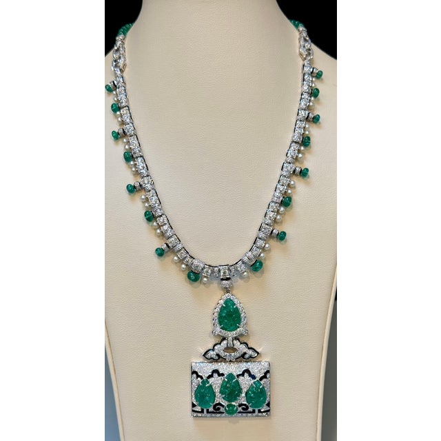 25 Ct Natural Carved Emerald & 10 Ct Diamond Art Deco Style 18 KW Gold Necklace For Sale - Image 17 of 18