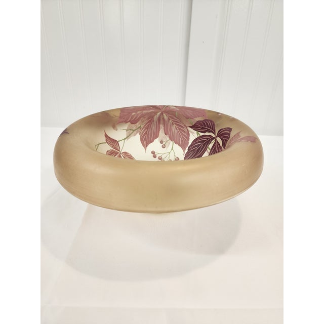 Art Nouveau 1940s Gorgeous Vaseline Tiffen Hand Painted Glass Bowl For Sale - Image 3 of 8
