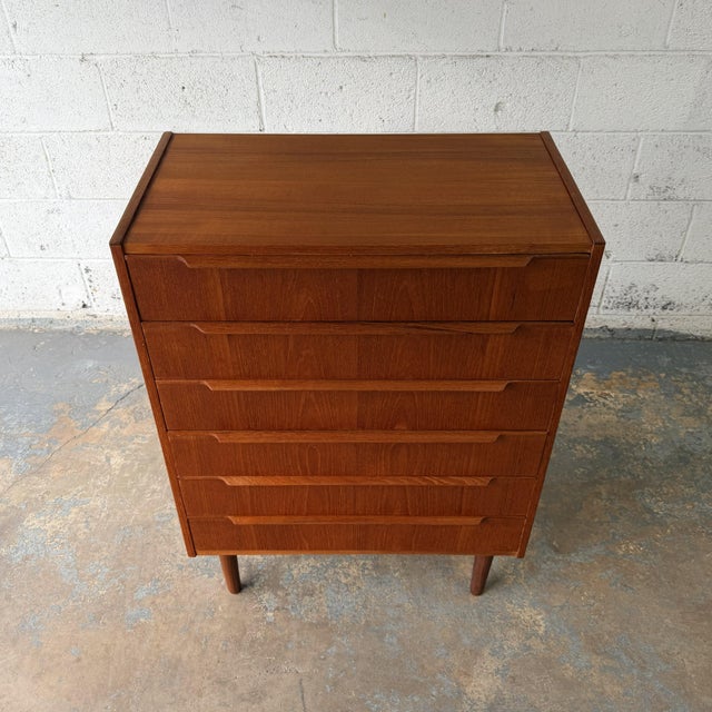 Vintage Danish Mid Century Modern Teak Six-Drawer Chest of Drawers Commode, Circa 1950s For Sale - Image 4 of 7