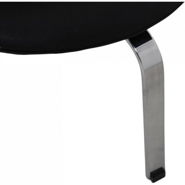 PK33 Stool in Black Aura Leather by Poul Kjærholm, 1980s For Sale - Image 9 of 13