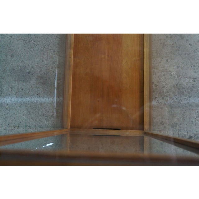 Late 20th Century Model Ship Glass Display Case Art Gallery Shop Showcase Vitrine Cabinet 48" For Sale - Image 13 of 15