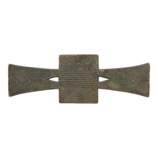Early 20th Century Kuba Carved Backrest MATTER COLLECTION For Sale