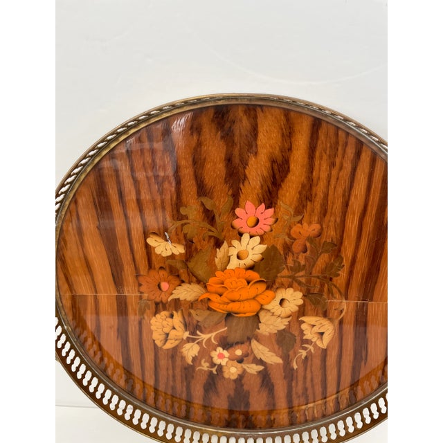 Florentina Vintage Marketree tray with brass rim and handles. Beautiful craftsmanship. Perfect for drinks. Made in Italy.