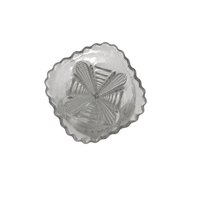Glass Early 20th Century Heisey Punty and Diamond Point 8" Fluted Bud Vase, Pattern No. 305 For Sale - Image 7 of 9
