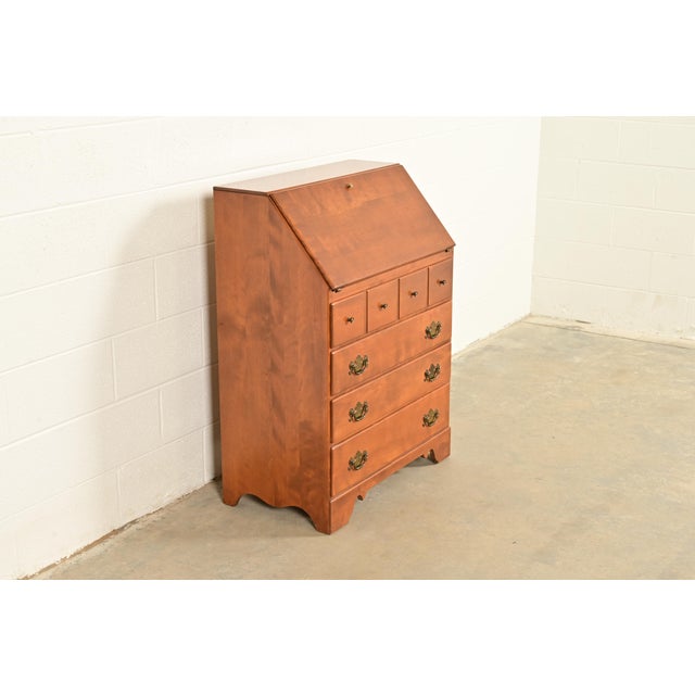 Ethan Allen Ethan Allen American Colonial Solid Maple Drop Front Secretary Desk, Circa 1970s For Sale - Image 4 of 16