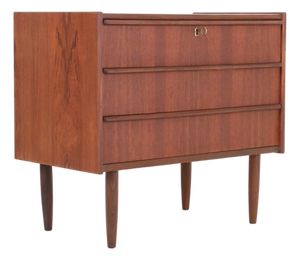 Mid-Century Modern Danish Teak Chest of Drawers, 1960s