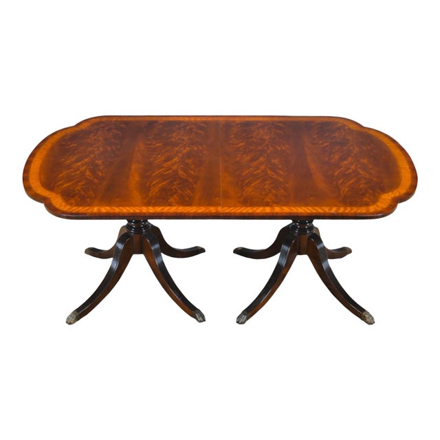 Traditional Scalloped Corner Mahogany Dining Table For Sale