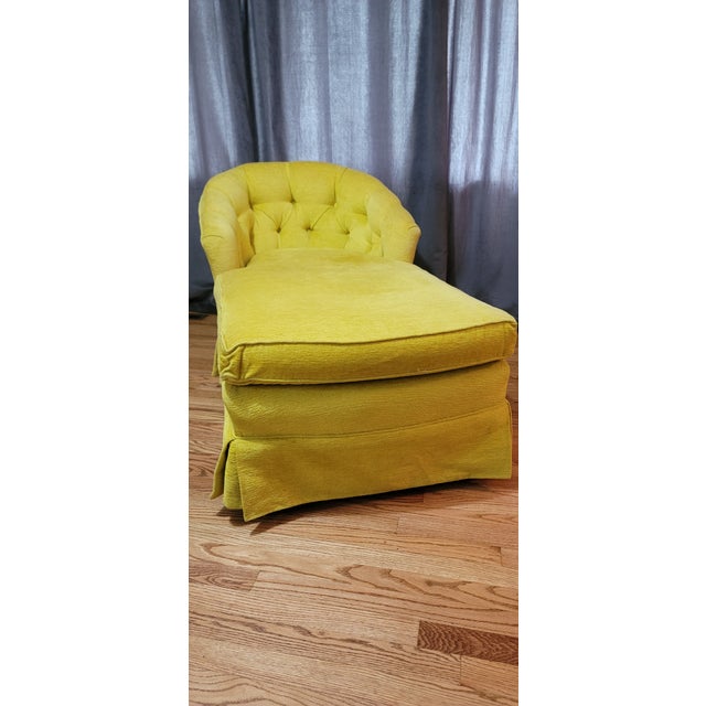 Textile 1960s Vibrant Yellow Mid-Century Sofa Chaise Lounge Tufted Velvet For Sale - Image 7 of 11
