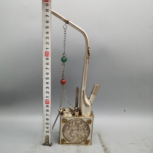 Mid 20th Century Vintage Chinese Brass Water Pipe / Tobacco Pipe With Figural Relief & Chain For Sale - Image 5 of 9