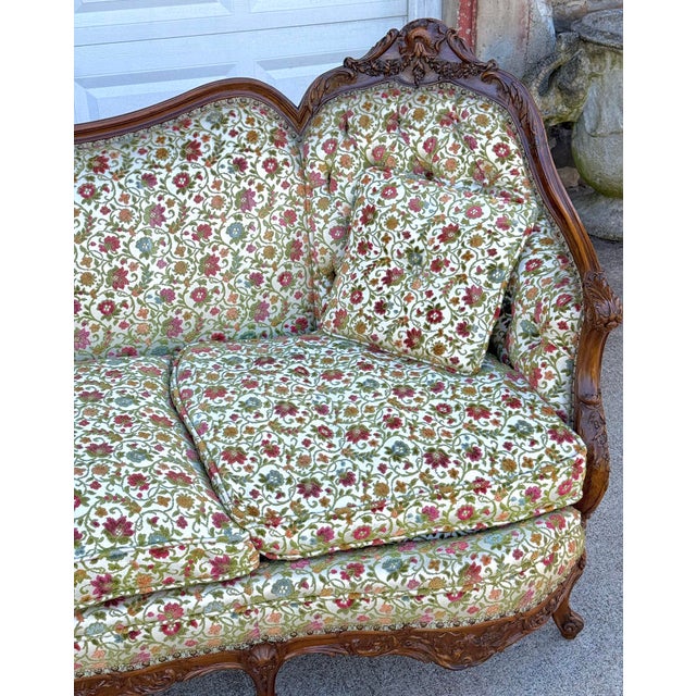 Wood Antique Victorian Walnut Serpentine Cream Floral Upholstered Sofa For Sale - Image 7 of 11