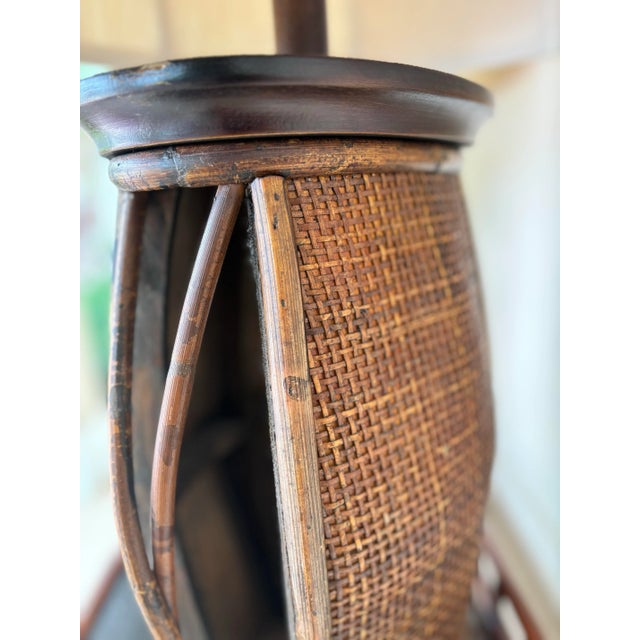Contemporary Set of 2 Large Rattan and Wicker Table Lamps. Natural Boho or Contemporary Feel. For Sale - Image 3 of 7