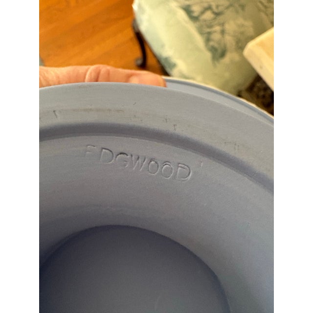 Ceramic Vintage Wedgwood Imperial Centerpiece Pedestal Bowl in Augurs Motif For Sale - Image 7 of 12