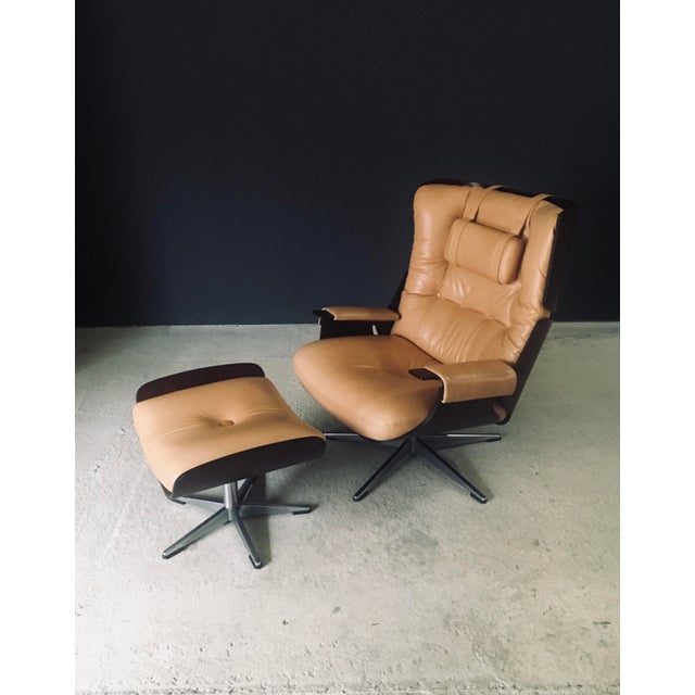 Wood Set of Mid-Century Modern Leather Lounge Chair and Ottoman, Germany, 1960s For Sale - Image 7 of 18