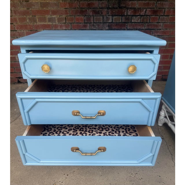 Ficks Reed Vintage Palm Beach Regency Ficks Reed Attributed Faux Bamboo Rattan Nightstands - Newly Painted French Blue With White Lattice Base - A Pair For Sale - Image 4 of 11