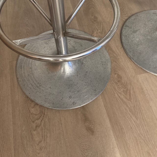 Pair of 1970s Postmodern Swivel Lucite and Chrome Barstools From Hill Manufacturing For Sale - Image 9 of 12