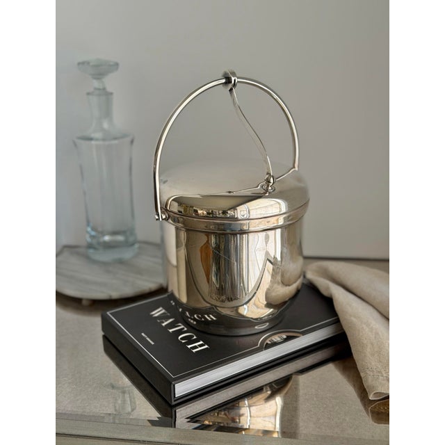 Mid-Century Modern Vintage Silver-Plate Ice Bucket With Sculptural Swing Handle For Sale - Image 3 of 8