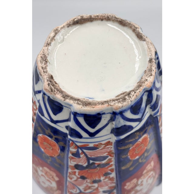Blue Japanese Porcelain Meiji Period Imari Fluted Ribbed Body Vase For Sale - Image 8 of 9