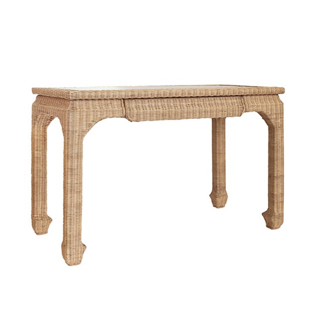 The Verra desk showcases a sleek silhouette that is reminiscent of classic Ming design. Crafted from the finest woven...