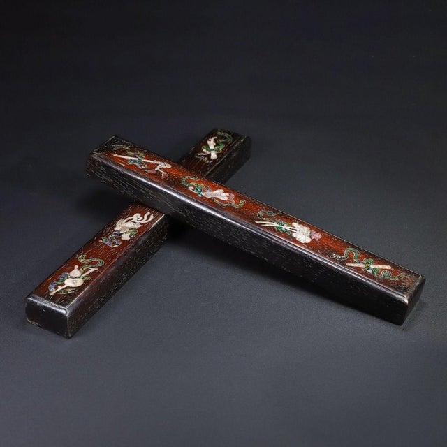 Late 19th Century Pair of Wooden Paperweights With Mother-of-Pearl Eight Treasures Inlay For Sale - Image 4 of 10