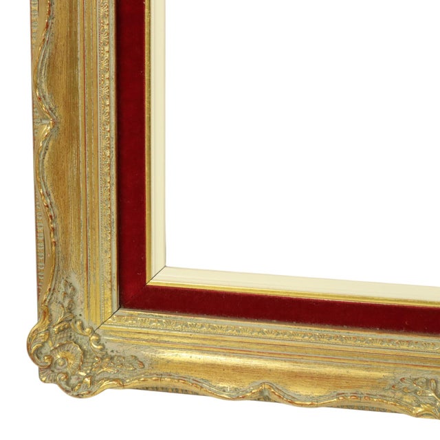 Vintage Baroque Style Gilt Frame in Red Velvet For Sale - Image 17 of 18