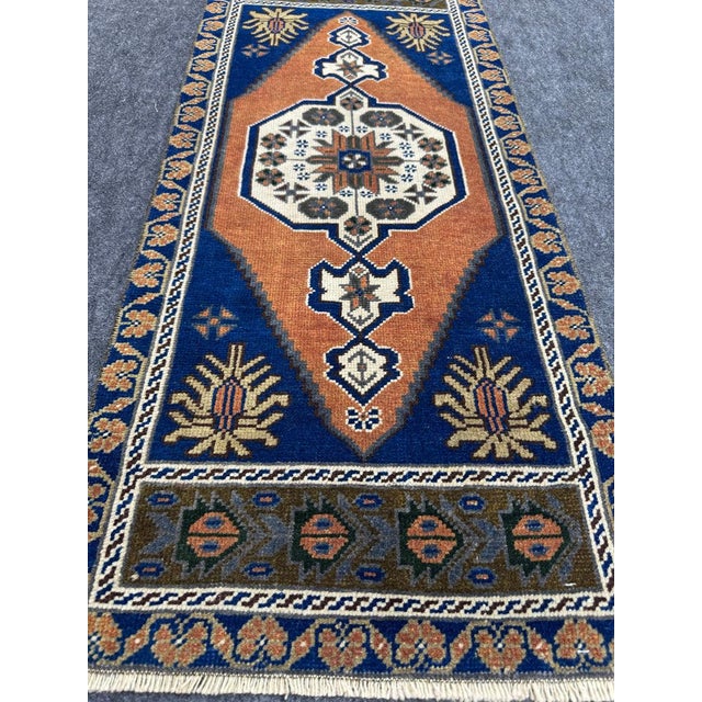 Contemporary Turkish Yastik Rug 1'8" x 3'10" For Sale - Image 3 of 5