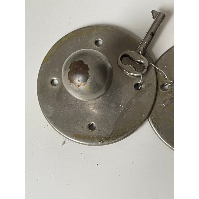 Art Deco 1930s Art Deco Furniture Hardware Keyknob Keyplate With Key For Sale - Image 3 of 5