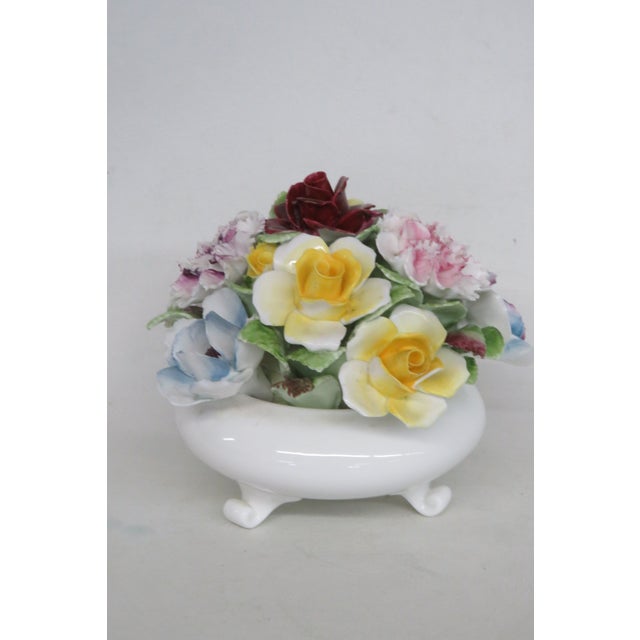 Royal Doulton England Bone China Floral Posy Mixed Flowers in Footed Bowl 5016b For Sale - Image 9 of 18