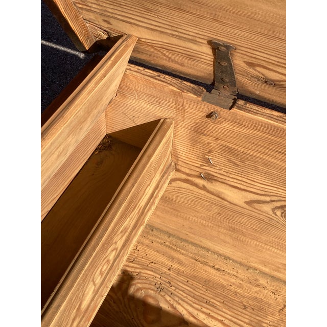 Mid 19th Century Pine Trunk or Blanket Chest in Original Paint For Sale - Image 12 of 15