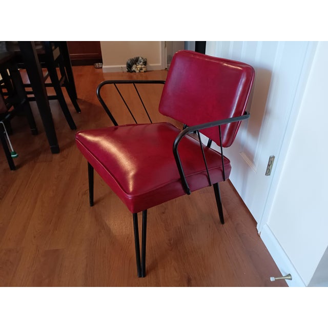 Vintage Viking Artline Style Red Vinyl & Black Metal Frame Chair Hair Pin Legs. Absolutely beautiful hair pin style chair...