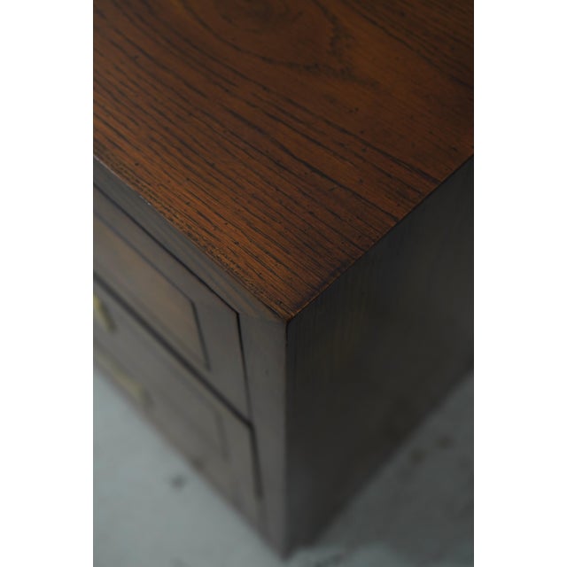 Henredon Campaign Style Oak 2 Over 2 Drawer Chest For Sale - Image 9 of 18