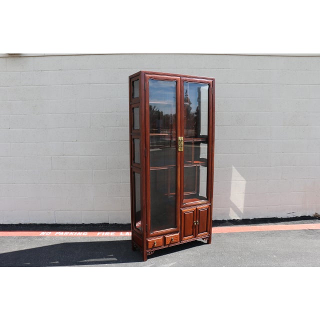 Asian Vintage Asian-Inspired Rosewood Display Cabinet / Curio With Glass Doors and Brass Hardware For Sale - Image 3 of 18