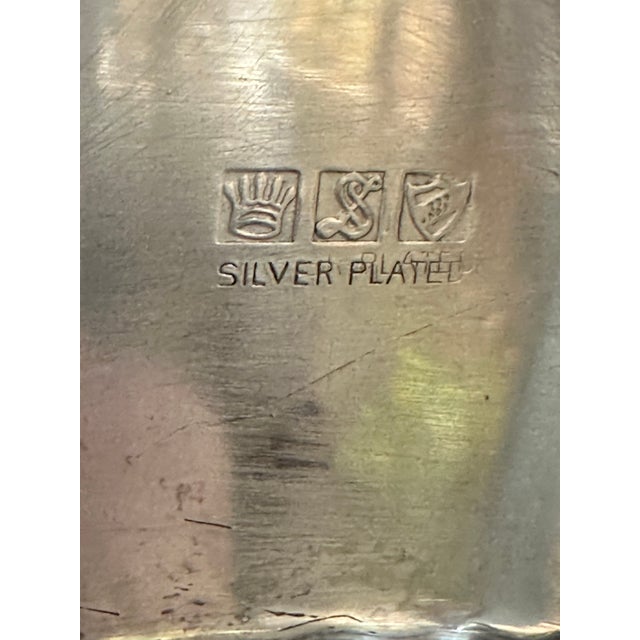 Vintage English Regency Sheffield Mid 20th Century Large 15"x 13" Heavy Silver Plated Clam Shell Serving Dish With Three(3) Hallmarks For Sale - Image 4 of 16