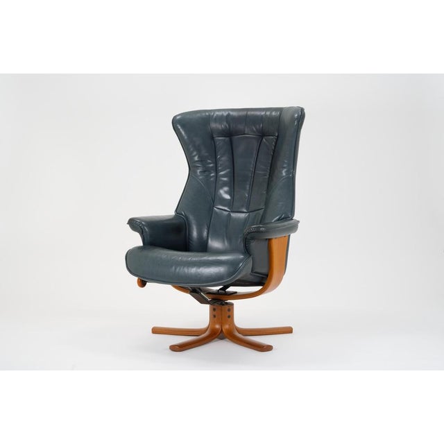 Wood Vintage Scandinavian Adjustable Leather Lounge Chair from Hjellegjerde Møbler, 1980s For Sale - Image 7 of 18