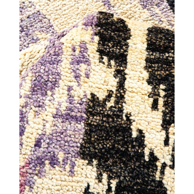 Textile Modern Collection Hand-Knotted Area Rug - Ivory Collection 6' 2" x 9' 4" For Sale - Image 7 of 9