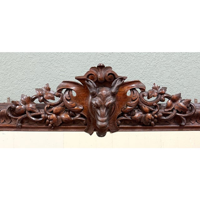 Antique French Renaissance Style Carved Oak Hunt Stag Pier Mirror Crown c.1880s For Sale - Image 11 of 17