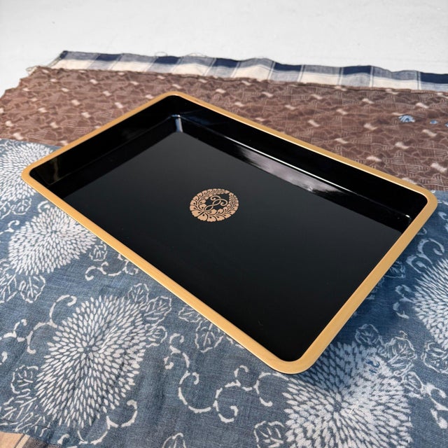 Japanese Lacquer Tray with Fuji-Mon, 1970s For Sale - Image 6 of 13