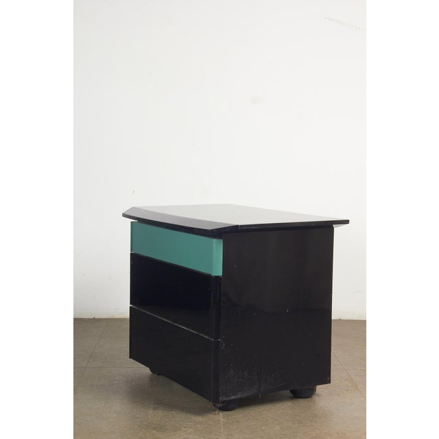 Italian Bedside Tables, 1970s, Set of 2 For Sale - Image 11 of 17