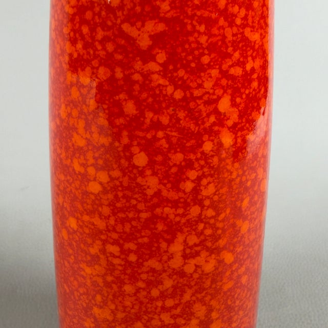 Red Red Ceramic Vase with Lava Effect from Artigianato Italiano, 1970s For Sale - Image 8 of 11