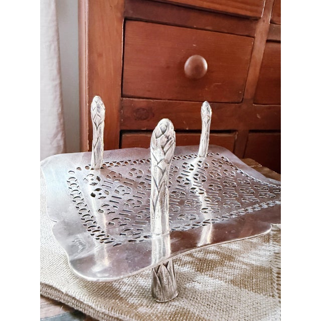 Gorham Manufacturing Company 1905 Silver Plated Asparagus Server From Hotel Baltimore in Kansas City For Sale - Image 4 of 11