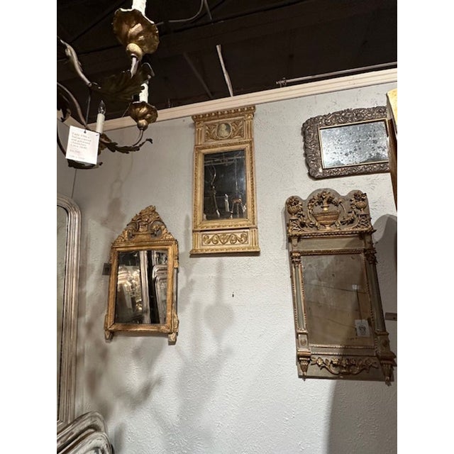 Early 19th Century Swedish Neo-Classical Carved and Parcel Gilt Mirror For Sale - Image 10 of 10