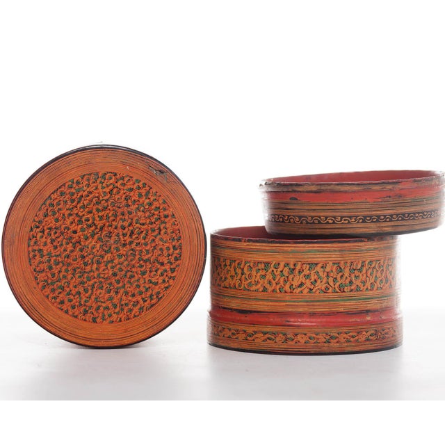 Late 20th Century Burmese Lacquered Multi-Layer Betel Nut Box For Sale - Image 5 of 7