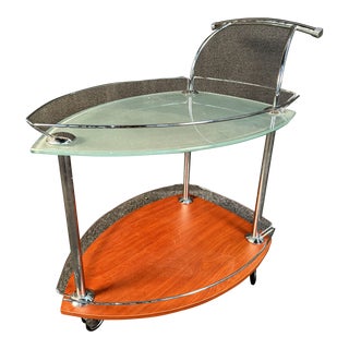 Mid 20th Century Stylish Tempered Glass Bar Cart For Sale